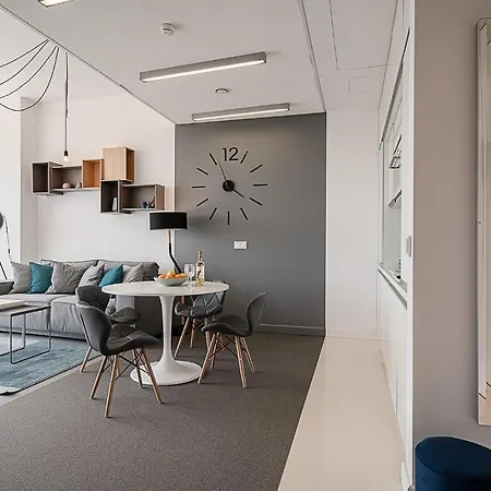 Apartment Rentplanet - Sky Tower *