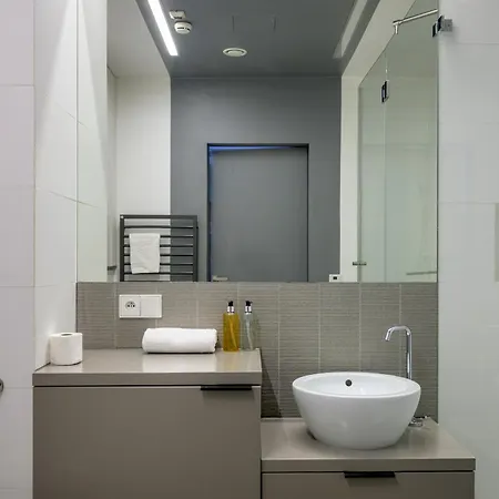 Rentplanet - Sky Tower Apartment Wroclaw